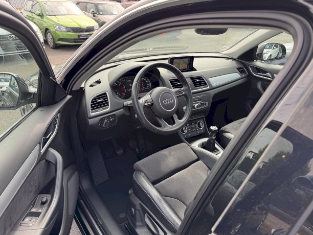 Audi Q3 2.0 TDI 150 4x4 GPS TOIT PANO CROCHET XENON LED