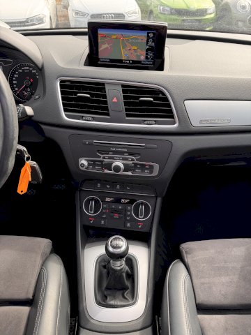 Audi Q3 2.0 TDI 150 4x4 GPS TOIT PANO CROCHET XENON LED