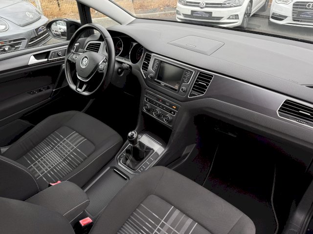 Volkswagen Golf Sportsvan 1.6 TDi 110 GPS TEL CLIM REGULATEUR
