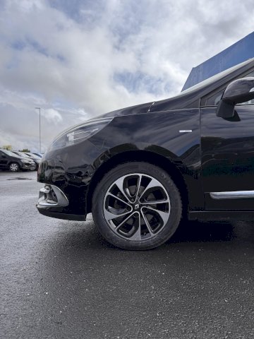 Renault Scénic 1.6 dCi 130 BOSE GPS CAMERA ATTELAGE LED