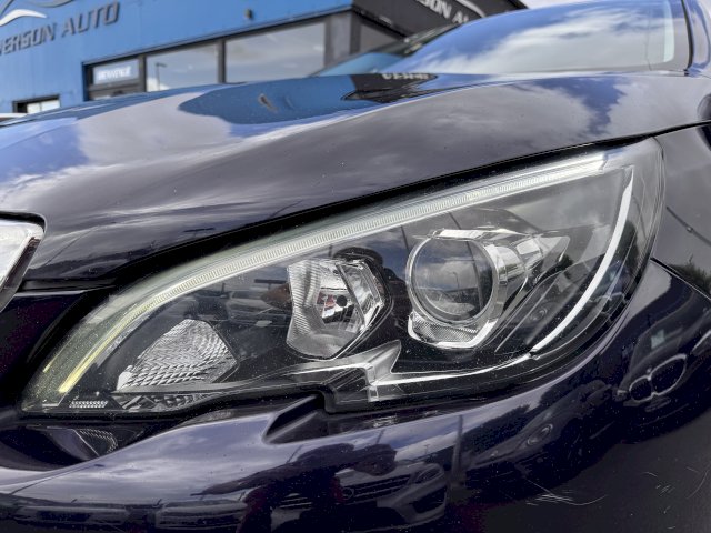 Peugeot 308 SW 1.5 BlueHDi 130 ALLURE GPS CARPLAY CAMERA