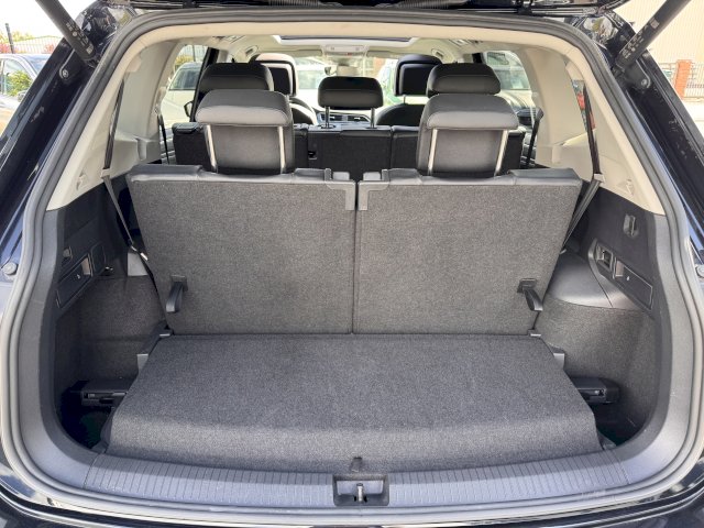 Volkswagen Tiguan Allspace 2.0 TDi 150 CARAT EXCLUSIVE BVA