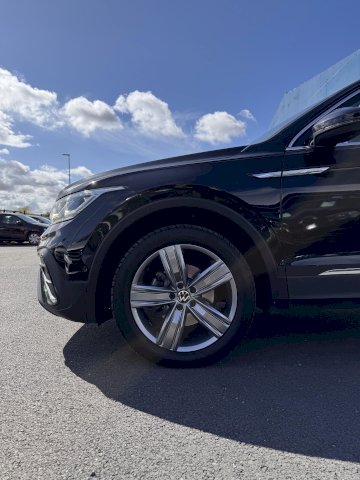 Volkswagen Tiguan Allspace 2.0 TDi 150 CARAT EXCLUSIVE BVA