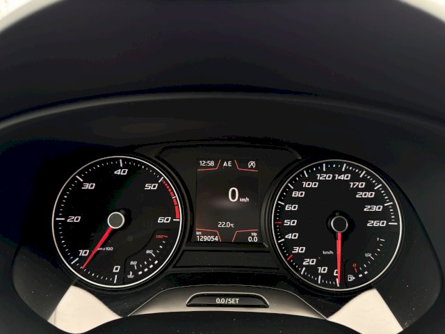 Seat Leon 1.6 TDi 115 GPS CARPLAY CAMERA KEYLESS LED