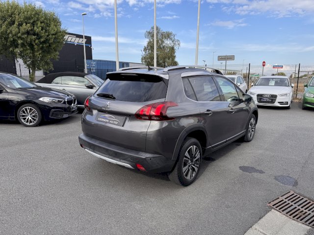 Peugeot 2008 1.5 BlueHDi 100 GPS CARPLAY CAMERA LED