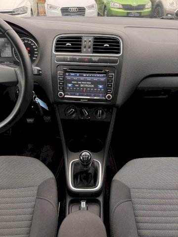 Volkswagen Polo 1.6 TDi 90 ECRAN TACTILE CLIM REGULATEUR TEL