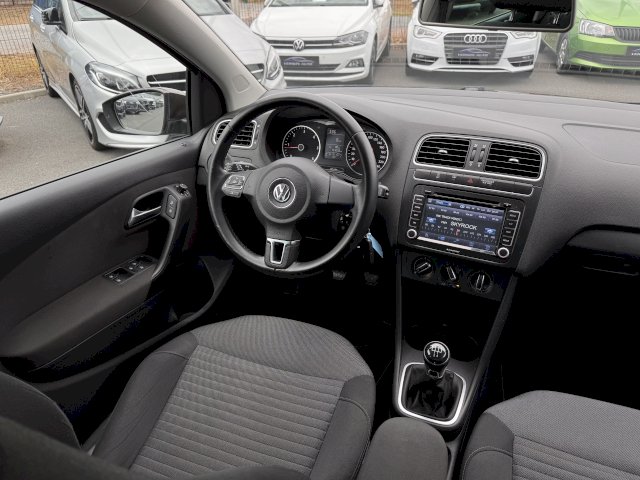 Volkswagen Polo 1.6 TDi 90 ECRAN TACTILE CLIM REGULATEUR TEL