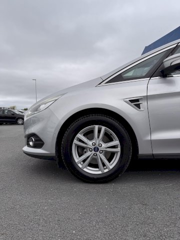 Ford S-Max 2.0 TDCi 150 7PL GPS TOIT PANO CARPLAY CAM