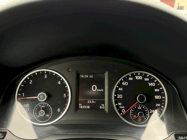 Volkswagen Tiguan 2.0 TDi LOUNGE GPS KEYLESS CLIM REGUL RADAR