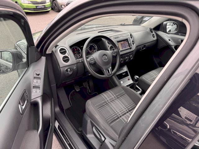 Volkswagen Tiguan 2.0 TDi LOUNGE GPS KEYLESS CLIM REGUL RADAR