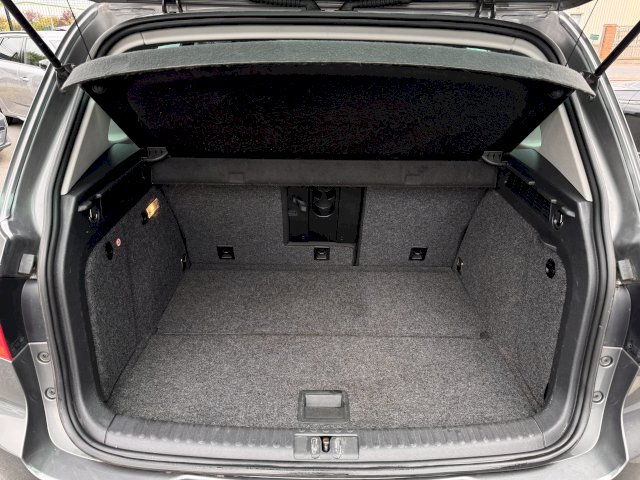 Volkswagen Tiguan 2.0 TDi LOUNGE GPS KEYLESS CLIM REGUL RADAR