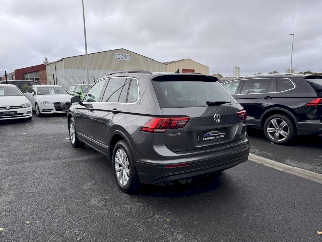 Volkswagen Tiguan 2.0 TDi 150 GPS CARPLAY KEYLESS CAMERA BVA