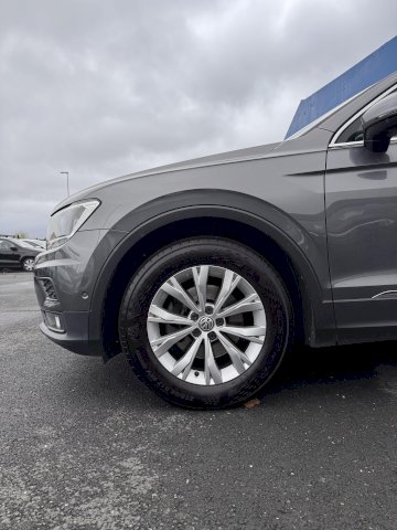 Volkswagen Tiguan 2.0 TDi 150 GPS CARPLAY KEYLESS CAMERA BVA