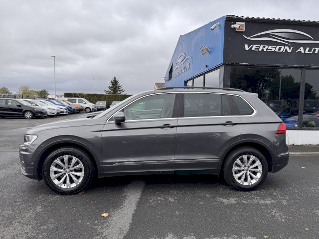 Volkswagen Tiguan 2.0 TDi 150 GPS CARPLAY KEYLESS CAMERA BVA
