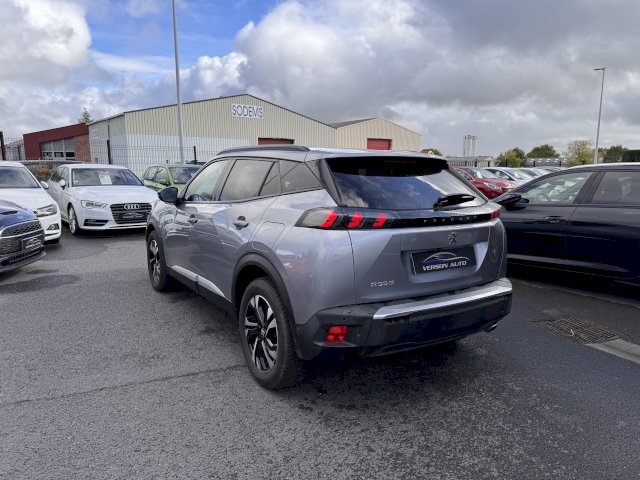Peugeot 2008 1.5 BlueHDi 110 Roadtrip CARPLAY CAM KEYLESS