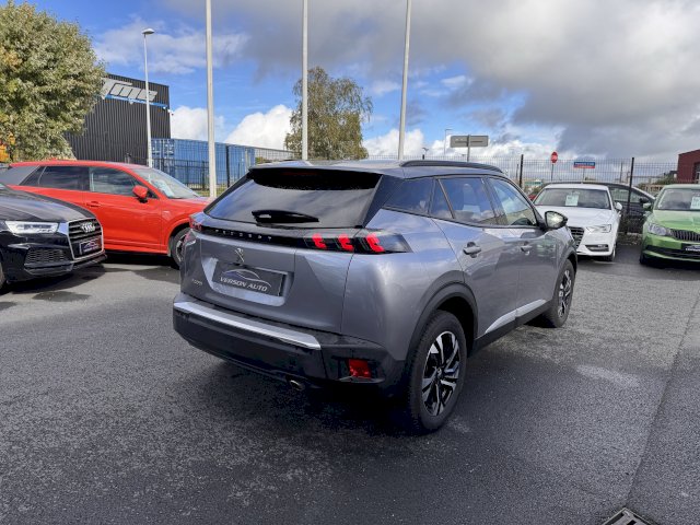 Peugeot 2008 1.5 BlueHDi 110 Roadtrip CARPLAY CAM KEYLESS