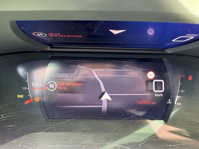 Peugeot 2008 1.5 BlueHDi 110 Roadtrip CARPLAY CAM KEYLESS