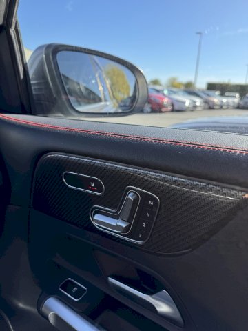 Mercedes GLB 220d 190 AMG TOIT PANO CAMERA 4Matic BVA