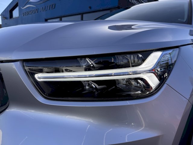 Volvo XC40 D3 150 GPS CARPLAY SIEGES CHAUFFANTS LED