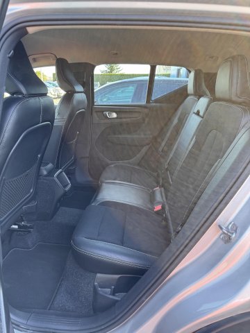 Volvo XC40 D3 150 GPS CARPLAY SIEGES CHAUFFANTS LED