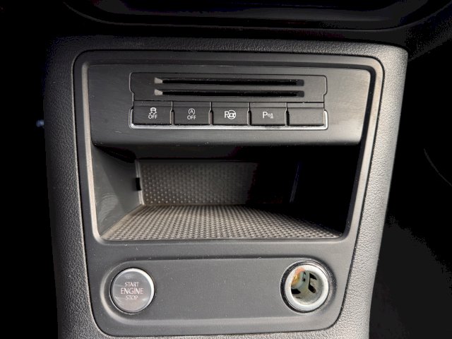 Volkswagen Tiguan 2.0 TDi 140 LOUNGE GPS CARPLAY KEYLESS
