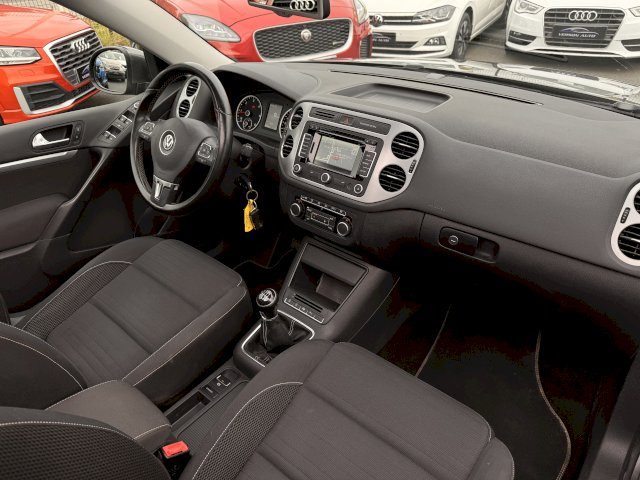 Volkswagen Tiguan 2.0 TDi CUP GPS TOIT PANO TEL ATTELAGE