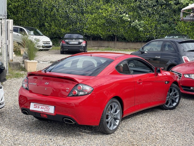 Spannende Hyundai Coupe 2 7 V6 Bild