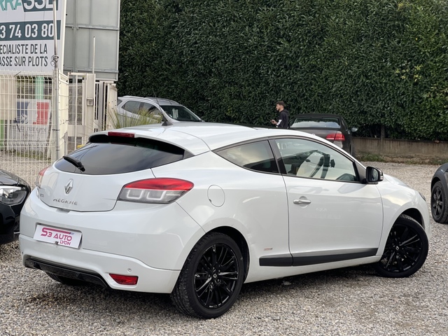 Renault Renault Megane III 2.0 dCi 160ch FAP Monaco GP