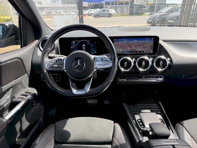 Mercedes-Benz Mercedes-Benz Classe B 180 136ch AMG Line 7G-DCT