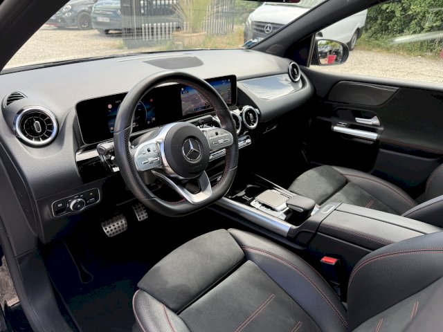 Mercedes-Benz Mercedes-Benz Classe B 180 136ch AMG Line 7G-DCT