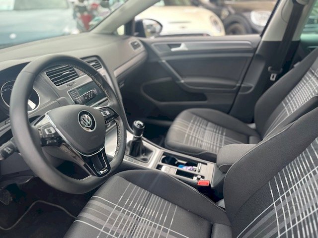 Volkswagen Volkswagen Golf VII 1.2 TSI 110 BlueMotion Lounge