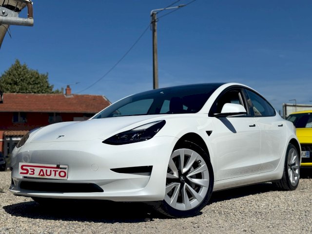 Tesla Tesla Model 3 Standard RWD