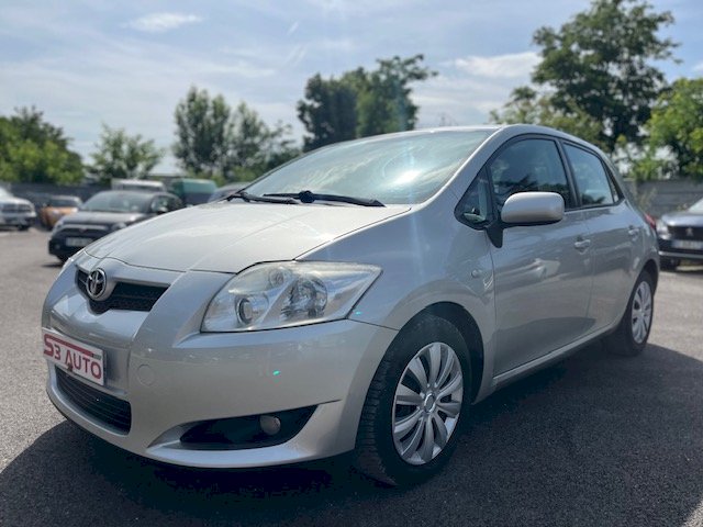 Toyota Toyota Auris  124 VVT-i Sol MMT 5p