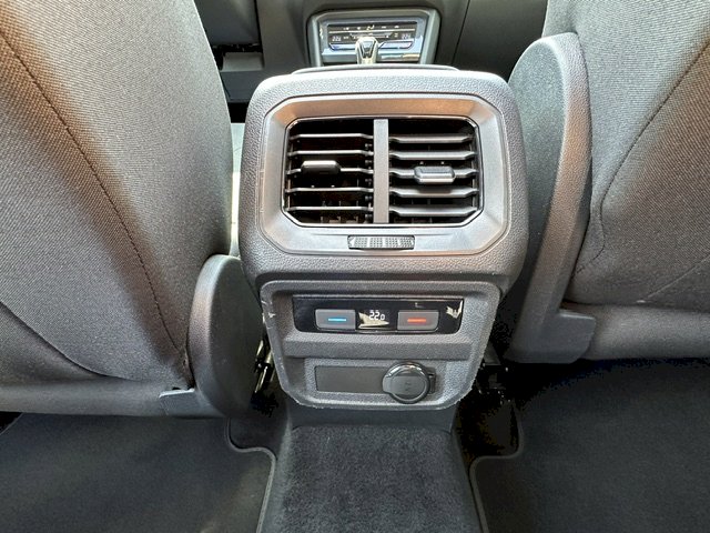 Volkswagen Volkswagen Tiguan II 2.0 TDI 150ch Elegance DSG7