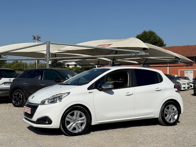Peugeot Peugeot 208  1.2 PureTech 82ch Style 5p