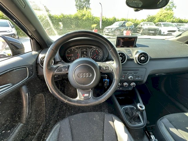 Audi Audi A1  1.6 TDI 105ch FAP S line