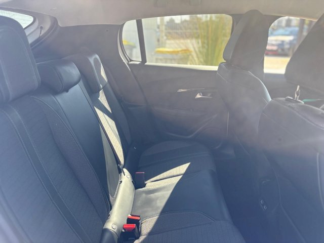 Peugeot Peugeot 208 1.5 BlueHDi Allure Business S&S 5p