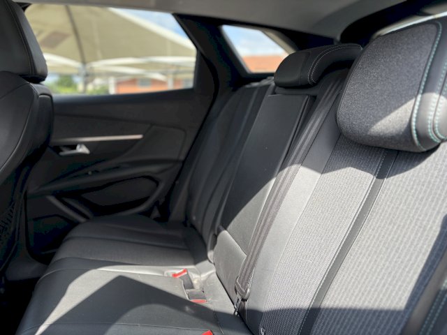 Peugeot Peugeot 3008 II 1.2 PureTech 130ch Allure S&S EAT