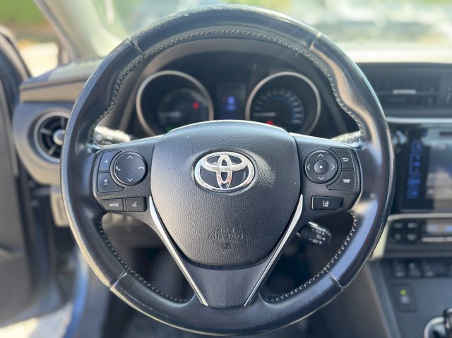 Toyota Toyota Auris II HSD 136h Dynamic