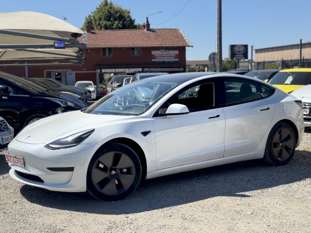 Tesla Tesla Model 3  Standard RWD Plus