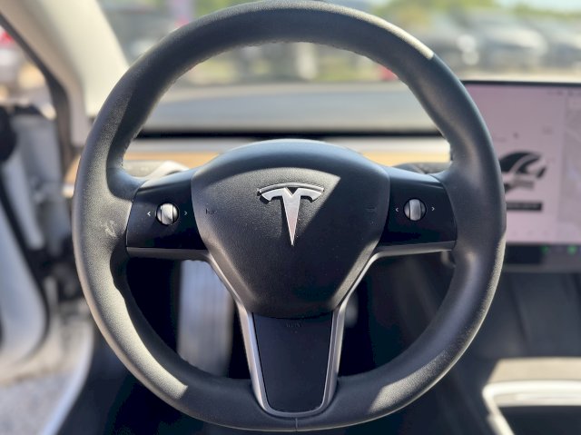 Tesla Tesla Model 3  Standard RWD Plus