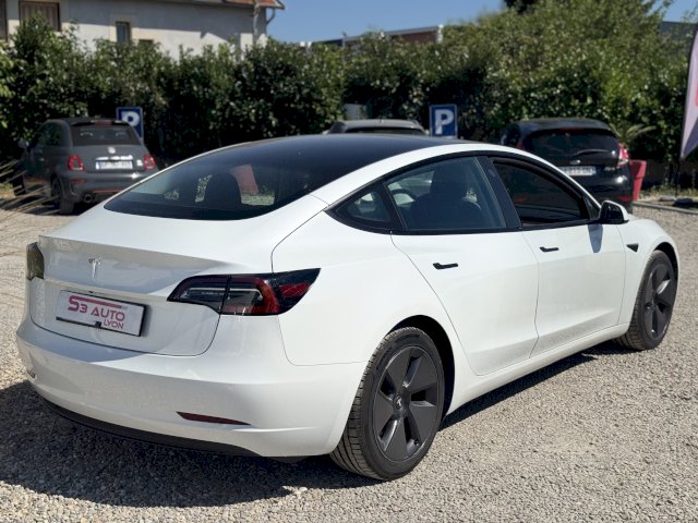 Tesla Tesla Model 3  Standard RWD Plus