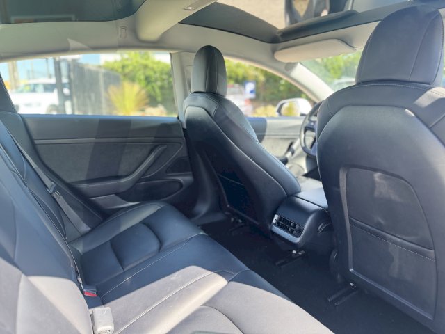 Tesla Tesla Model 3  Standard RWD Plus