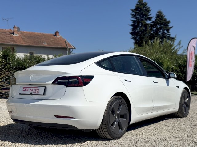 Tesla Tesla Model 3  Standard RWD Plus