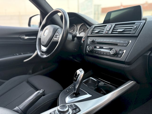 BMW BMW Série 1 II (F21/20) 116i 136ch Lounge 5p