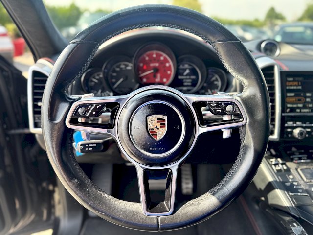 Porsche Porsche Cayenne II (958) 3.6 440ch GTS