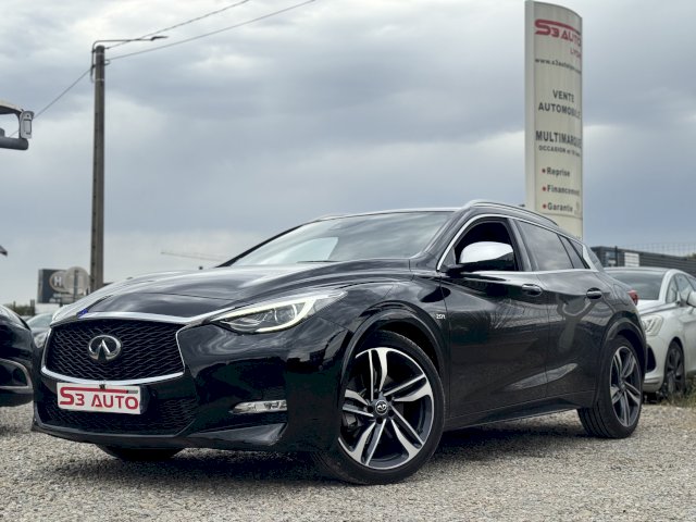 Infiniti Infiniti Q30  2.0t 211ch Sport City Black AWD DCT7