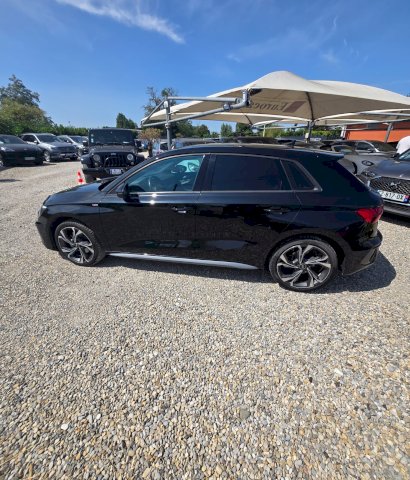 Audi Audi A3 1.5 35TFSI SPORTBACK SLINE