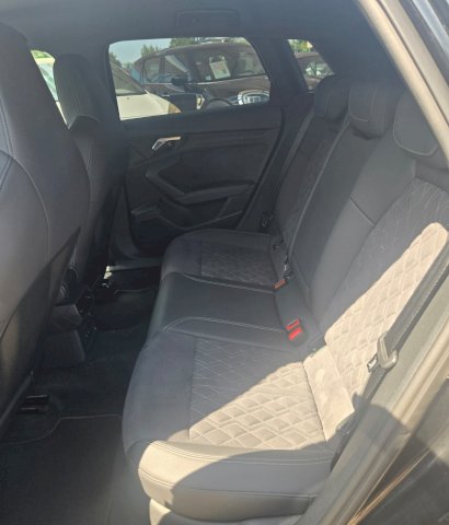 Audi Audi A3 1.5 35TFSI SPORTBACK SLINE