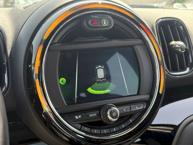 Mini Mini Countryman II (F60) One 102ch Salt